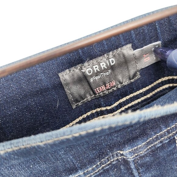 Torrid Womens Plus Size Denim Jeans Super Soft Feel The Fit Blue Size L Tall - Picture 7 of 12